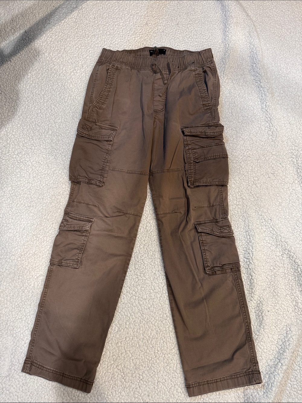 Hollister Men's Cargo Pants in Brown with Elastic Waist